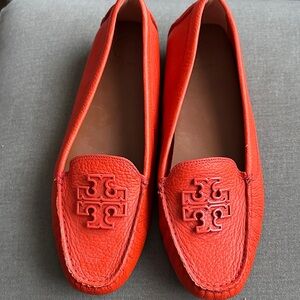 Tory Burch Burnt Orange Pebbled Leather Logo Loafers -never worn
